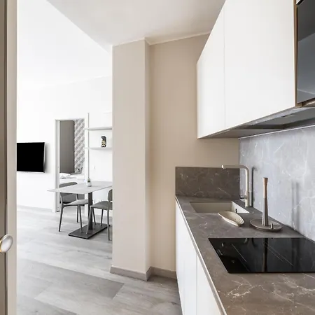 Appartamento Easylife - Gioiello Urbano In Duomo Milano